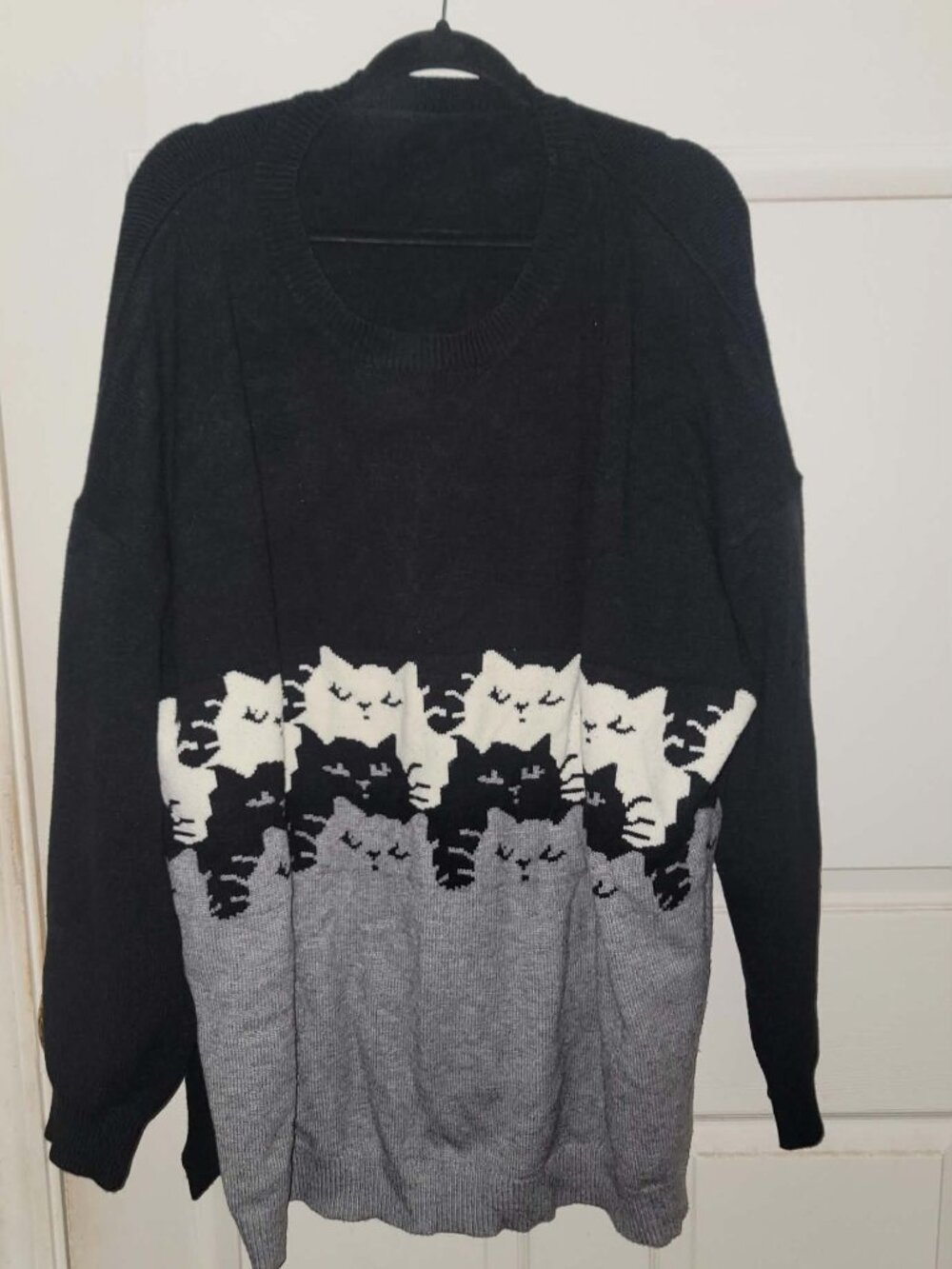 Bloomchic Plus Size Cat Sweater size 26